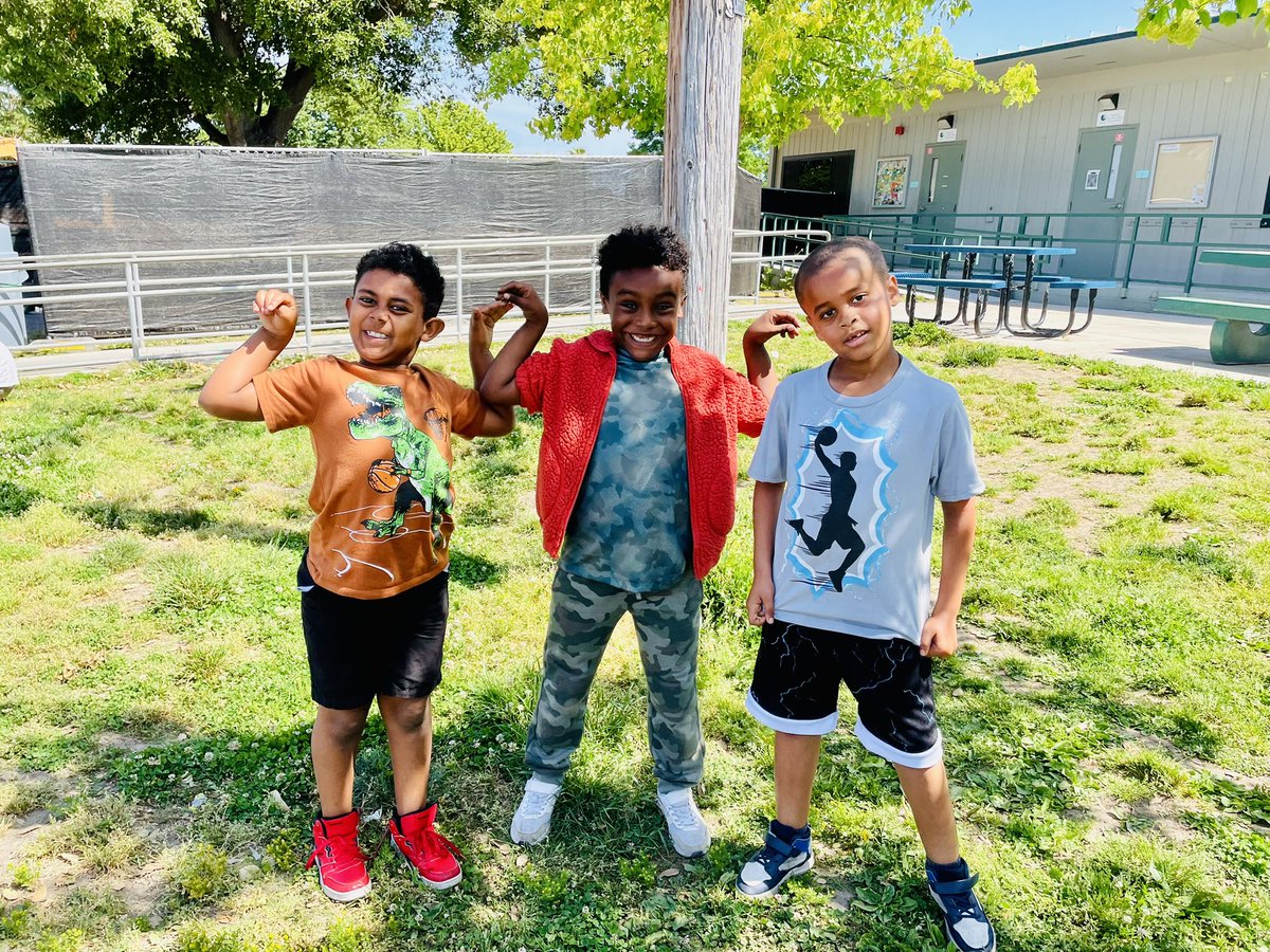 gis_charter's tweet image. Students are back from spring break and already diving into learning, sharing, and play. Great to have the energy back on campus—and construction is officially underway! #ibelong #gischarter #gcctheamup