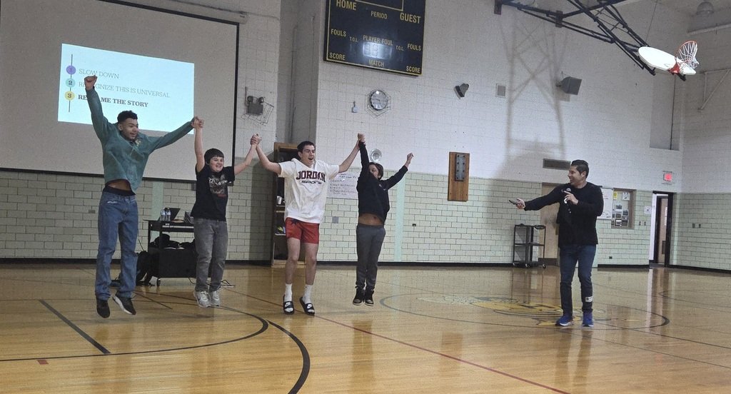 Harvard Junior High (@harvardjrhigh) on Twitter photo 🎤✨ Today, HJH students had the opportunity to attend an inspiring assembly with teacher & motivational speaker, David Edward Garcia! He brought the energy, shared powerful messages & even taught us phrases in Spanish, French and Italian! <a href="/HarvardD50/">Harvard CUSD 50</a> <a href="/DavidEdwardGar/">David Edward Garcia</a> 🎤✨ Today, HJH students had the opportunity to attend an inspiring assembly with teacher & motivational speaker, David Edward Garcia! He brought the energy, shared powerful messages & even taught us phrases in Spanish, French and Italian! <a href="/HarvardD50/">Harvard CUSD 50</a> <a href="/DavidEdwardGar/">David Edward Garcia</a>