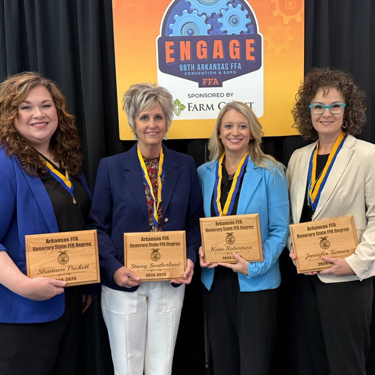 esc_guy's tweet photo. Jennifer Turner, GFESC CTE Coordinator, was awarded the Honorary State FFA degree, the highest recognition given by AR FFA, for her exceptional contributions to Arkansas Agricultural Education, presented before an audience of 3,500 students and teachers.
#yourBESTsolution https://t.co/qghxxnv3oy