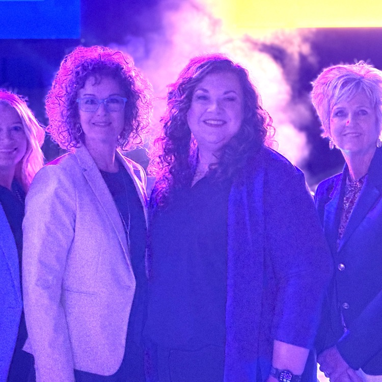 esc_guy's tweet photo. Jennifer Turner, GFESC CTE Coordinator, was awarded the Honorary State FFA degree, the highest recognition given by AR FFA, for her exceptional contributions to Arkansas Agricultural Education, presented before an audience of 3,500 students and teachers.
#yourBESTsolution https://t.co/qghxxnv3oy