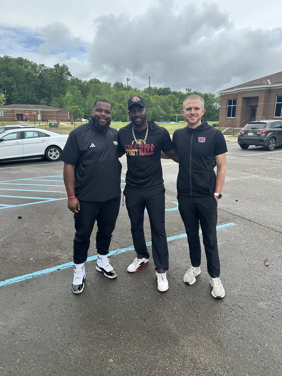 Sammie Coates (@sammiecoates11) on Twitter photo Thank you <a href="/uwa_football/">West Alabama FB</a> for coming through! Much appreciated <a href="/reggieragland/">Reggie Ragland</a> and <a href="/CoachTFletcher/">Thomas Fletcher</a> Thank you <a href="/uwa_football/">West Alabama FB</a> for coming through! Much appreciated <a href="/reggieragland/">Reggie Ragland</a> and <a href="/CoachTFletcher/">Thomas Fletcher</a>