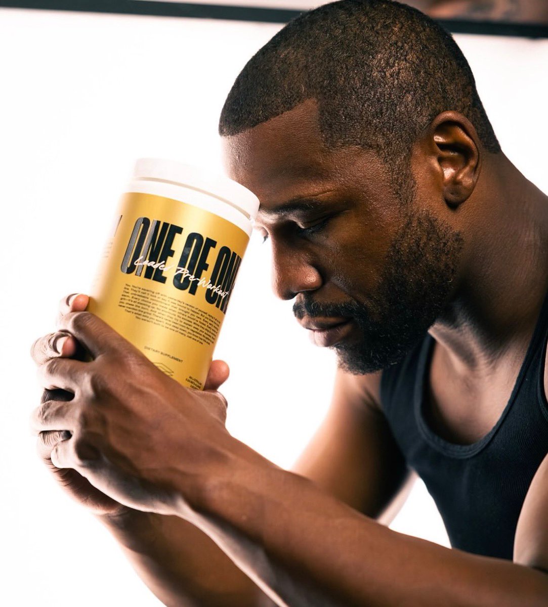 Floyd Mayweather tweet media