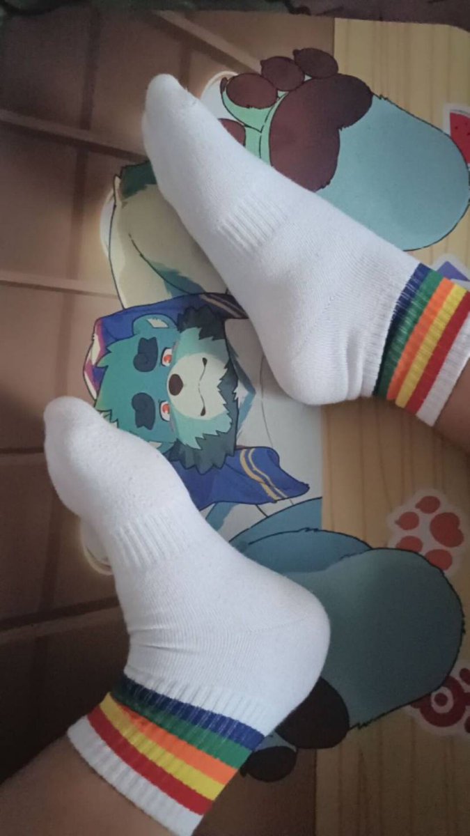 5921furry's tweet photo. 小肚小肚 #白袜男高 #高中生 #猛1骚0 https://t.co/w0hg6XwKz6