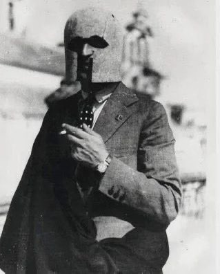 TheAnomel's tweet photo. @MemeOfLord "Man, I wish there was a tank who was great at protecting dives and healers"

The Ever-Unyielding Magneto: https://t.co/Vjcedp53VO