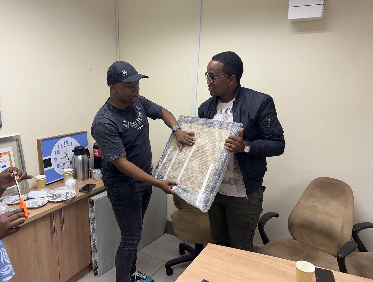 Big man <a href="/tumimothei/">Tumisang Mothei 🇧🇼</a>