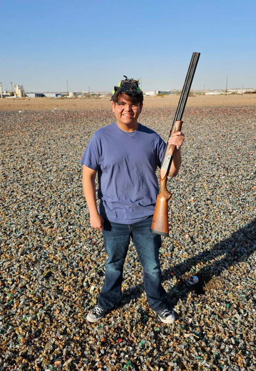 CoachTaylor2023's tweet image. Congrats to Trapper Carlos Campos 
For shooting a perfect 25 out of 25 score for Shotgun Trap on the Eastlake shooting team. 

To explain how hard it is to do, he is only the 3rd student to do it in 4 years. 

#FlyingHigh ⁦@Fchavezeptimes⁩ ⁦@EHSFalconSports⁩