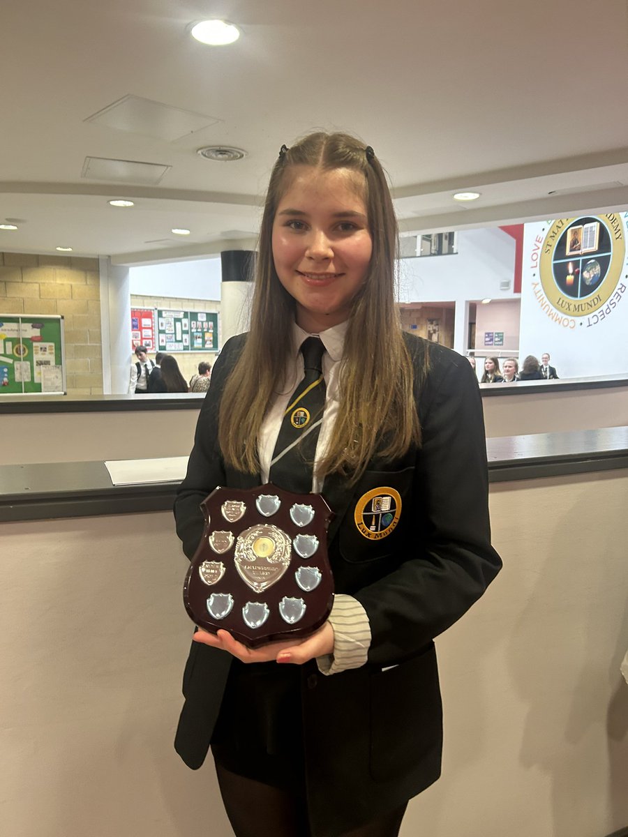 Only seems like yesterday she was leaving P7 <a href="/StJohnOgilvie/">St John Ogilvie PS</a> with the Citizenship Award , to now leaving  <a href="/StMatthewsAc/">St Matthew's Academy</a> with the S6 years Leadership Award.  Seems to be a wee trend with this smashing, kind hearted young woman. Super proud mum 💕
