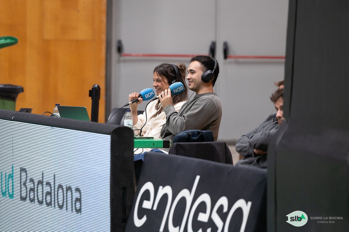 8.  🎙️<a href="/albertwar19/">Albert Guerra Bonet</a> &amp; <a href="/marionateixi/">Mariona Teixidó</a> 

📷: <a href="/unnika/">Cristina Ruiz</a> per <a href="/sobrelabocina/">Sobre La Bocina</a>