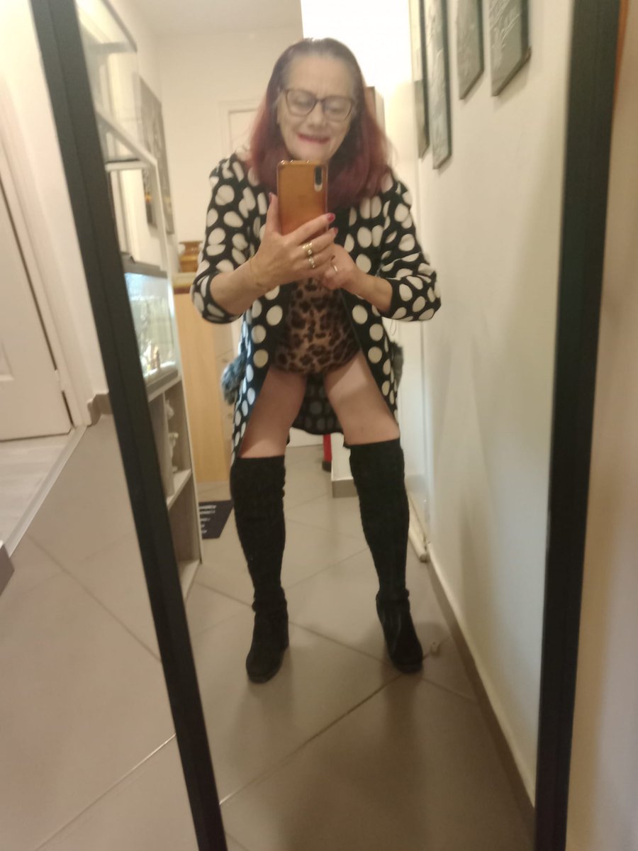 Bonne nuit les chéries repose vous bien bisous bisous votre Petit Papillon