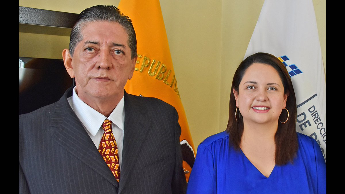 #Quito | <a href="/DianaVelsco/">Diana Velasco Aguilar</a>, directora nacional, dialogó con #EdgarAguayo, presidente de la Cámara de Comercio de Esmeraldas, a quien se le informó sobre los servicios registrales que incluso pueden ser un eje importante en el desarrollo de la economía local.

#ElNuevoEcuador 🇪🇨