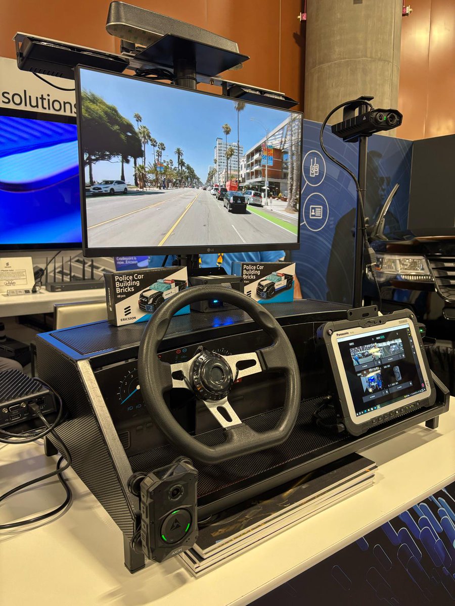 EricssonEnt's tweet photo. We are ready for the buzz of a busy booth at #AxonWeek! Always great to connect and discuss the future of public safety technology. https://t.co/kh55PYYPcg