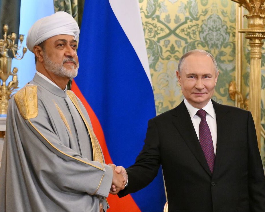 🇴🇲Hsn | SQU (@irealfn_) on Twitter photo 