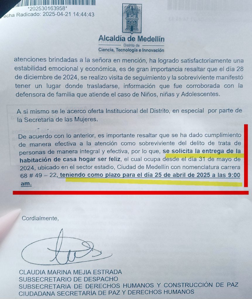 ⚠️Se necesitan urgente 2 pasajes x tierra Medellín-Cúcuta,para madre migrante y su niño de 6 años quienes estan siendo desalojados de albergue [ella es víctima de trata]. Estan a la espera de fecha de viaje de reasentamiento ✈️ a 3er pais como refugiados