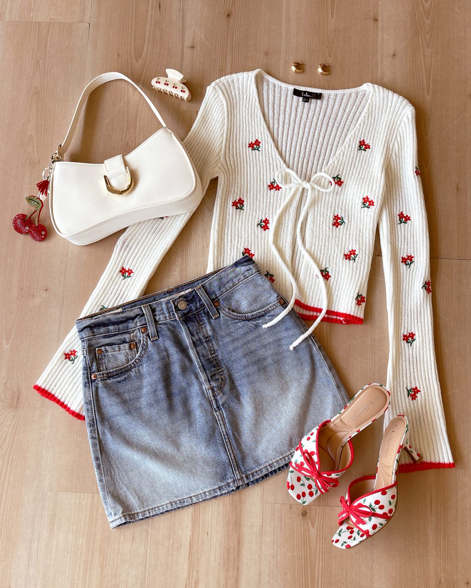 lulusdotcom's tweet image. 🍒❤️ cherry-picked just for you ❤️🍒 shop the Garden Girl collection here: lulus.visitlink.me/Y66w9P

#lovelulus #gardengirl #springootd #springdresses #pinterestoutfits #pinterestmoodboard spring fashion outfit ideas