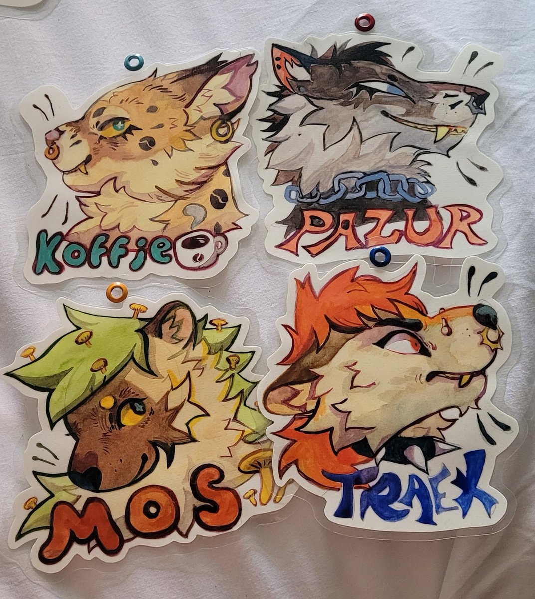 Badges i made ! ( thank you Fauntastic it was so fuuuun )