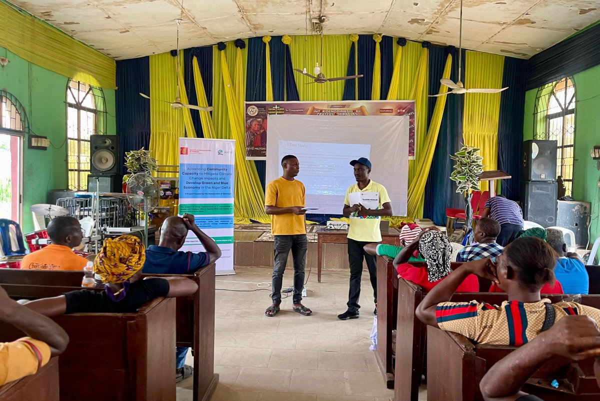 AAPeaceWorks01's tweet photo. Farmers and fisherfolk in Delta &amp; Bayelsa just completed a training to boost their skills. It’s all part of the “Advancing Community Capacity” project, funded by @DenmarkinNigeria and implemented by AAPeaceWorks.

#NigerDelta #ClimateAction  #CommunityDevelopment https://t.co/mXwAZARTJG