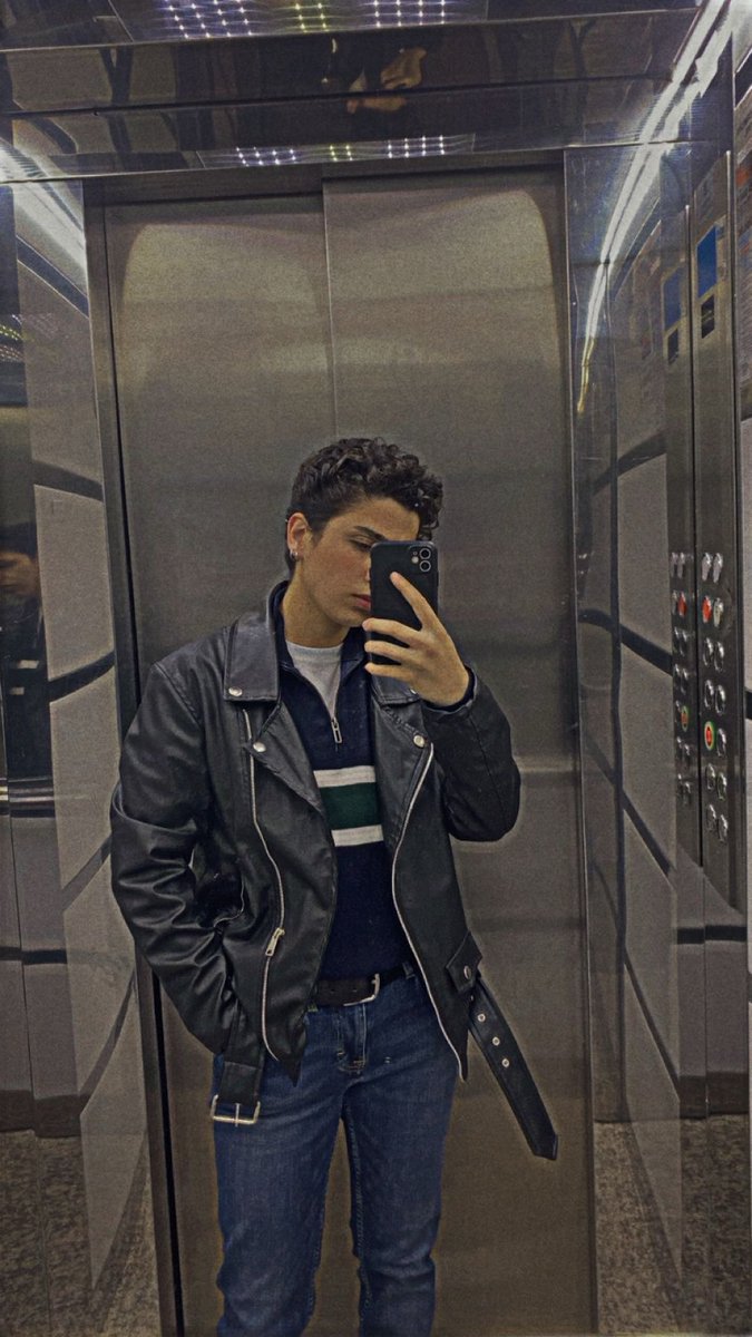 •azra (@azraderenn) on Twitter photo 