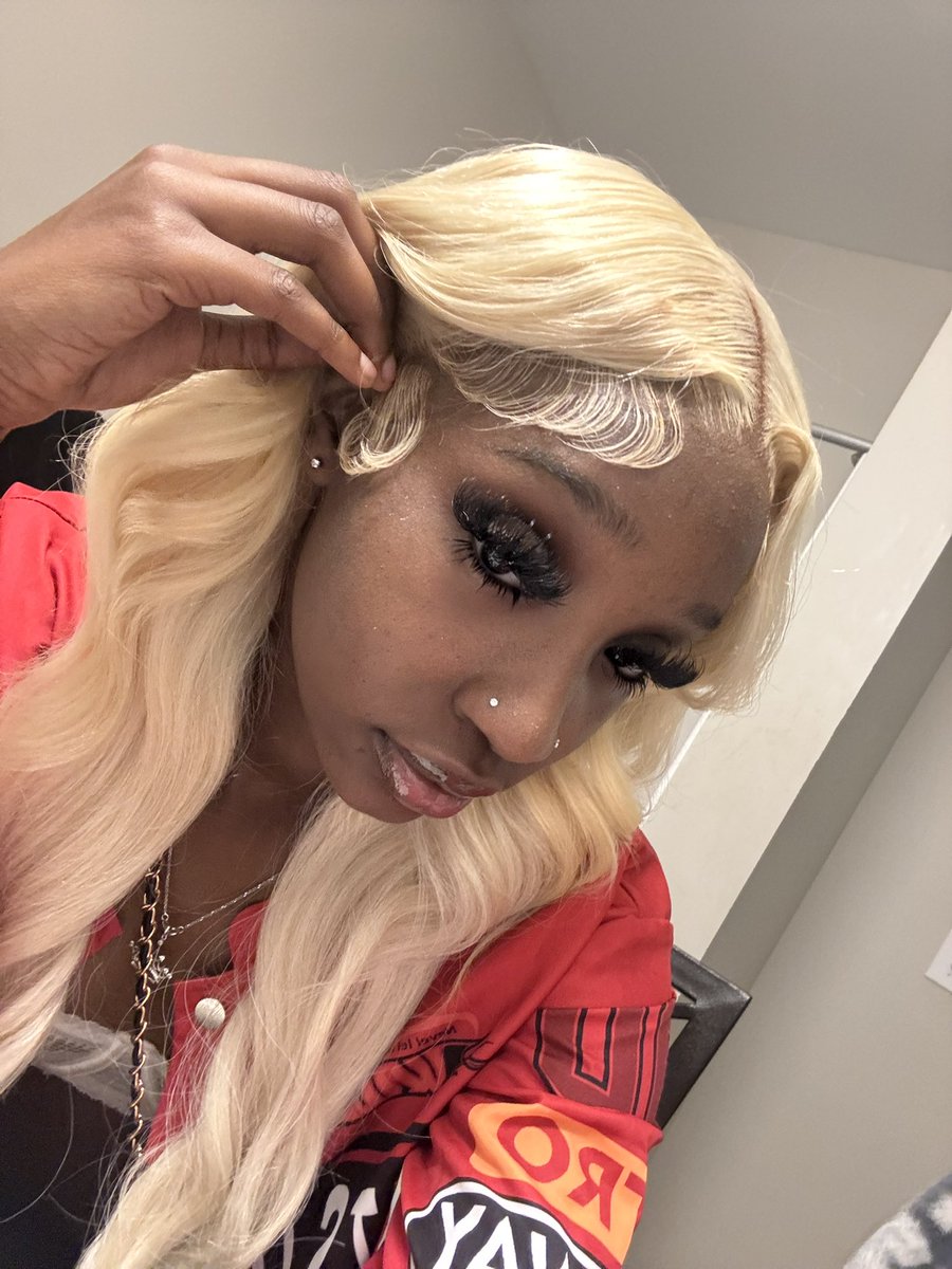 Shatoria 🫦 tweet media