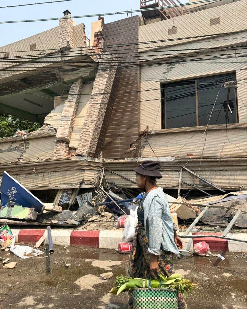 Myanmar, situated between Thailand and Bangladesh, experienced a devastating 7.7-magnitude earthquake. Myanmar’s healthcare system is overwhelmed, and thousands are in desperate need of medical care. YOU can change that: hubs.la/Q03jmQLs0