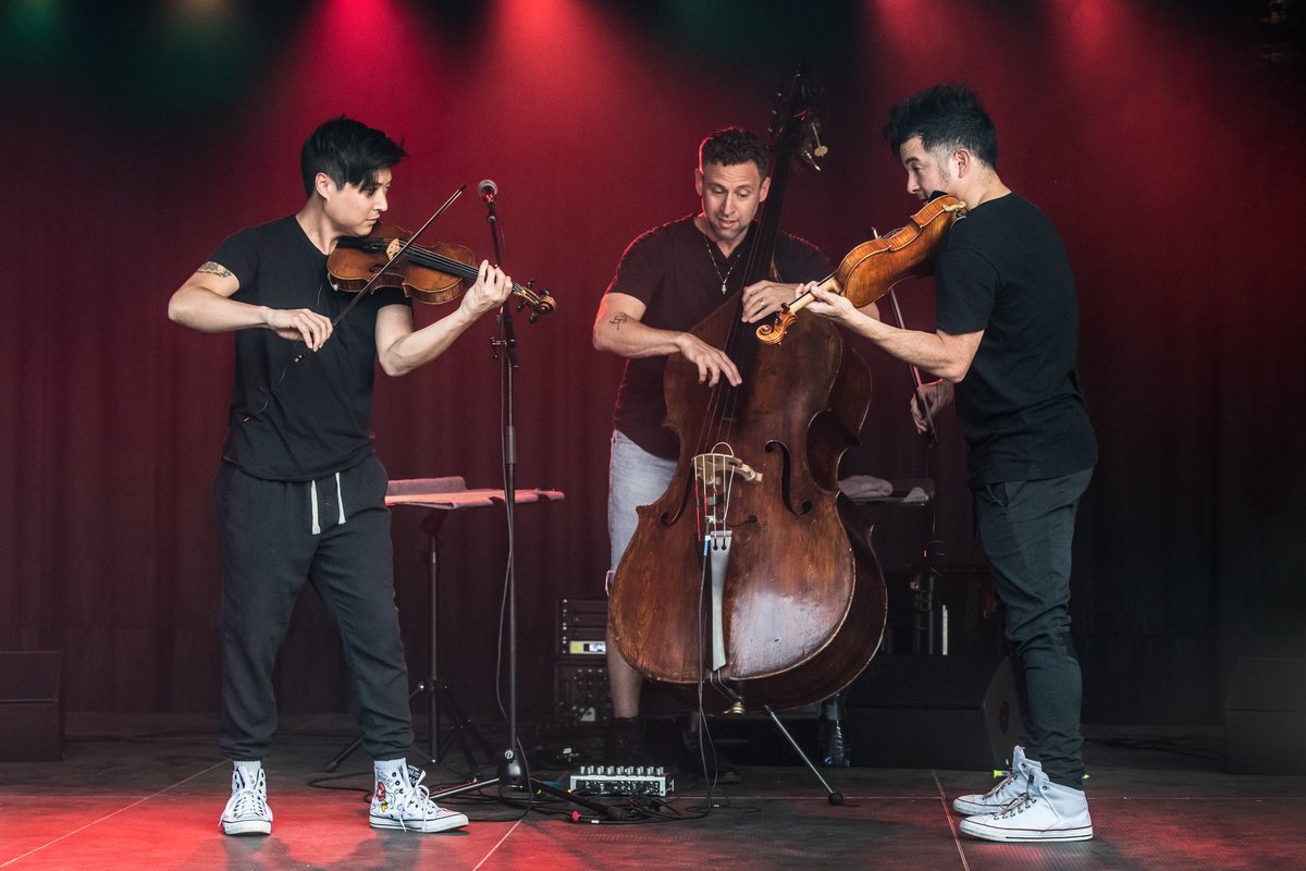 dopeYEAHtalk's tweet image. Strings, stories &amp;amp; serious talent. Go behind the scenes with genre-defying trio Time for Three as they bring their unique energy to dopeYEAH talk. Full episode out now!

#dopeyeahtalk #timeforthree