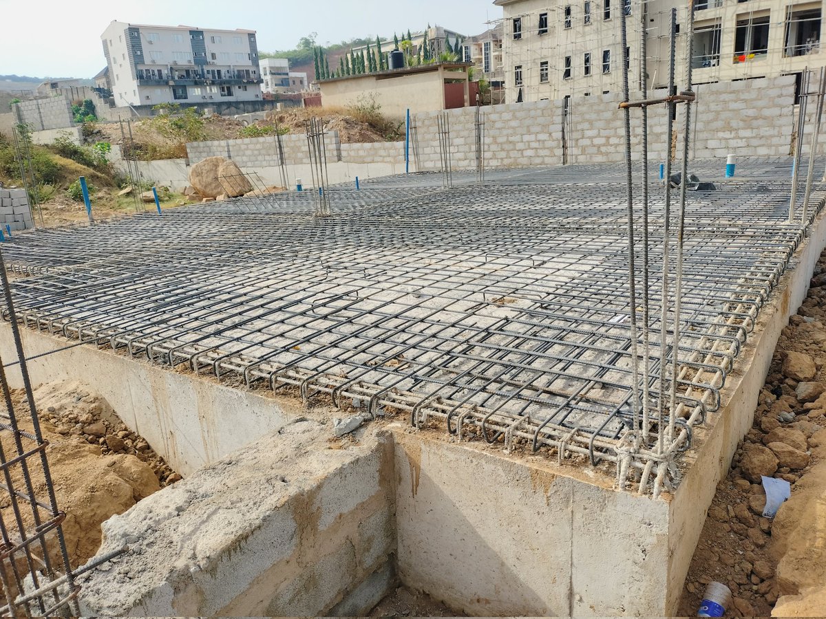 JUtibeima's tweet photo. CONSTRUCTION CHRONICLES 
[Site A]

Rebars for floor slab properly spaced and tied.
Aligned with projected starter bars from raft foundation. 

LESSON: Reinforcement tells the structural story. Good detailing improves strength.

#ConstructionChronicles #SiteWork #BuildingInNigeria https://t.co/5ZRTgst2oG