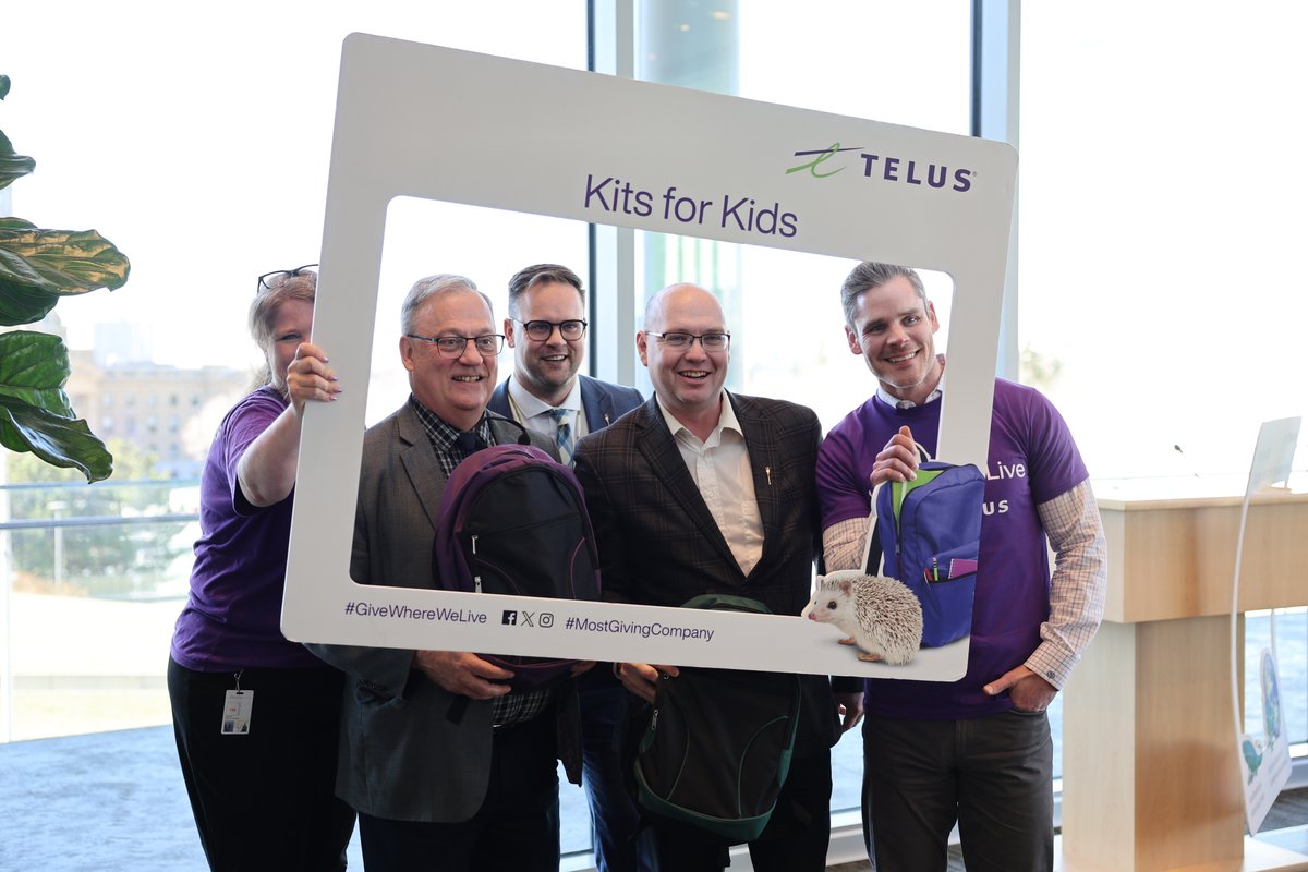 I had a great time helping out the Premier and my colleagues building TELUS Kits for Kids! We packed many backpacks with school supplies for the kids so they can thrive in school.
