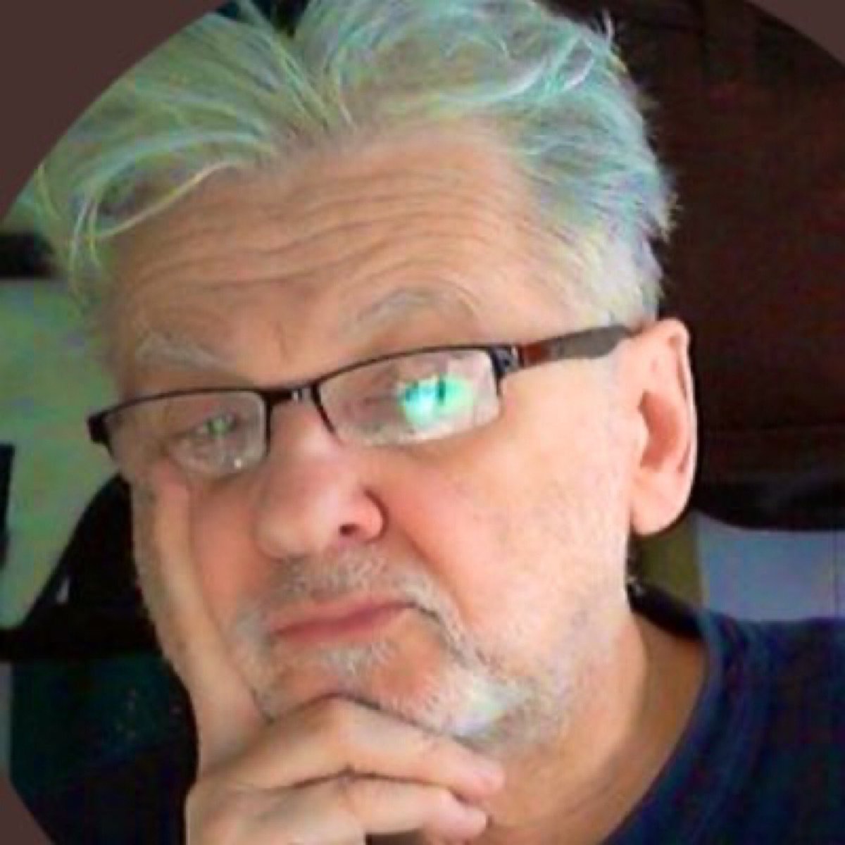 Moon Glimmer tweet media