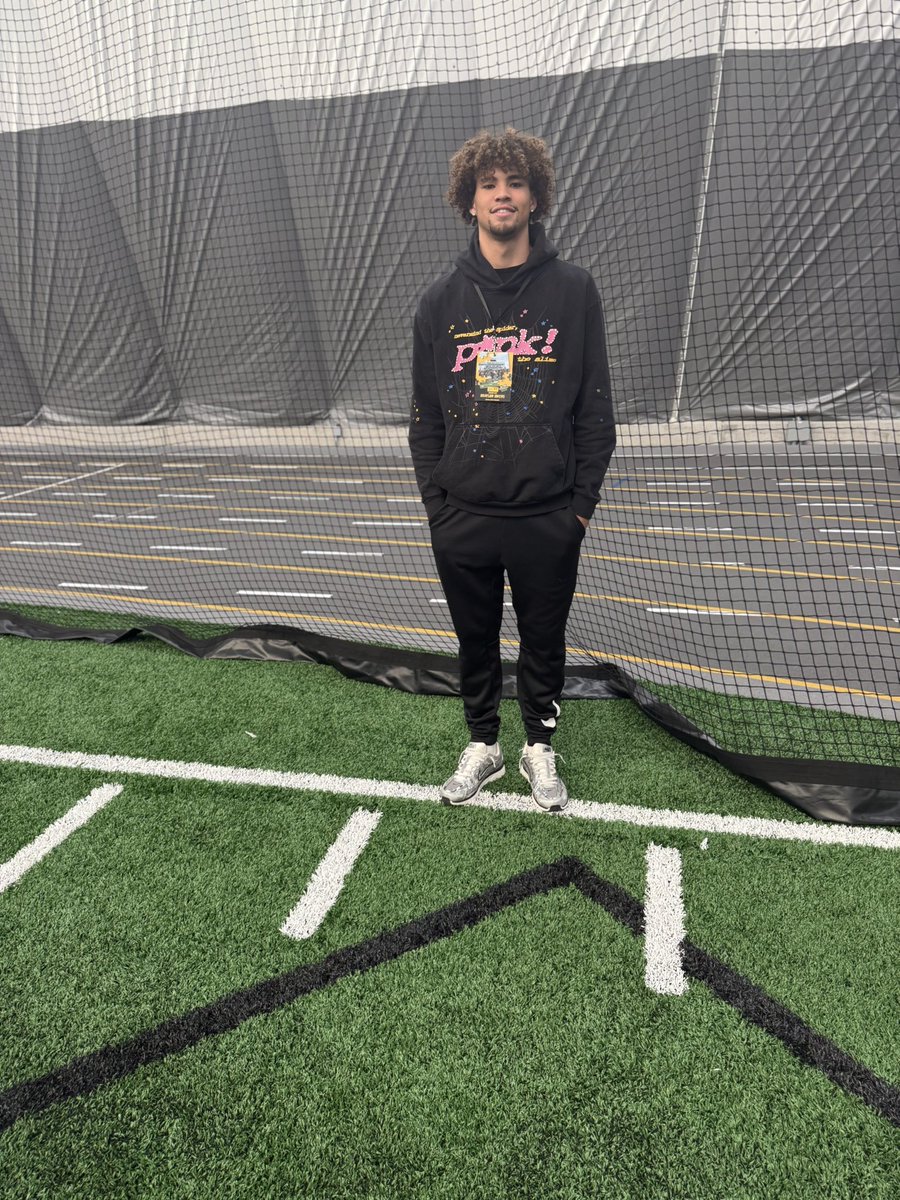 Braylon Owens (@owens14braylon) on Twitter photo After a great junior day and conversation with <a href="/LMasters8/">Logan Masters</a> and <a href="/brohach3/">Brody Rohach</a> I am blessed to be given the opportunity to play at the next level!! #AGTG
<a href="/RingsNthingsCA/">Abdul Muhammad</a> <a href="/TerrenceMackey2/">Terrence Mackey</a> <a href="/CentralEaglesFB/">Omaha Central High School Football</a> After a great junior day and conversation with <a href="/LMasters8/">Logan Masters</a> and <a href="/brohach3/">Brody Rohach</a> I am blessed to be given the opportunity to play at the next level!! #AGTG
<a href="/RingsNthingsCA/">Abdul Muhammad</a> <a href="/TerrenceMackey2/">Terrence Mackey</a> <a href="/CentralEaglesFB/">Omaha Central High School Football</a>