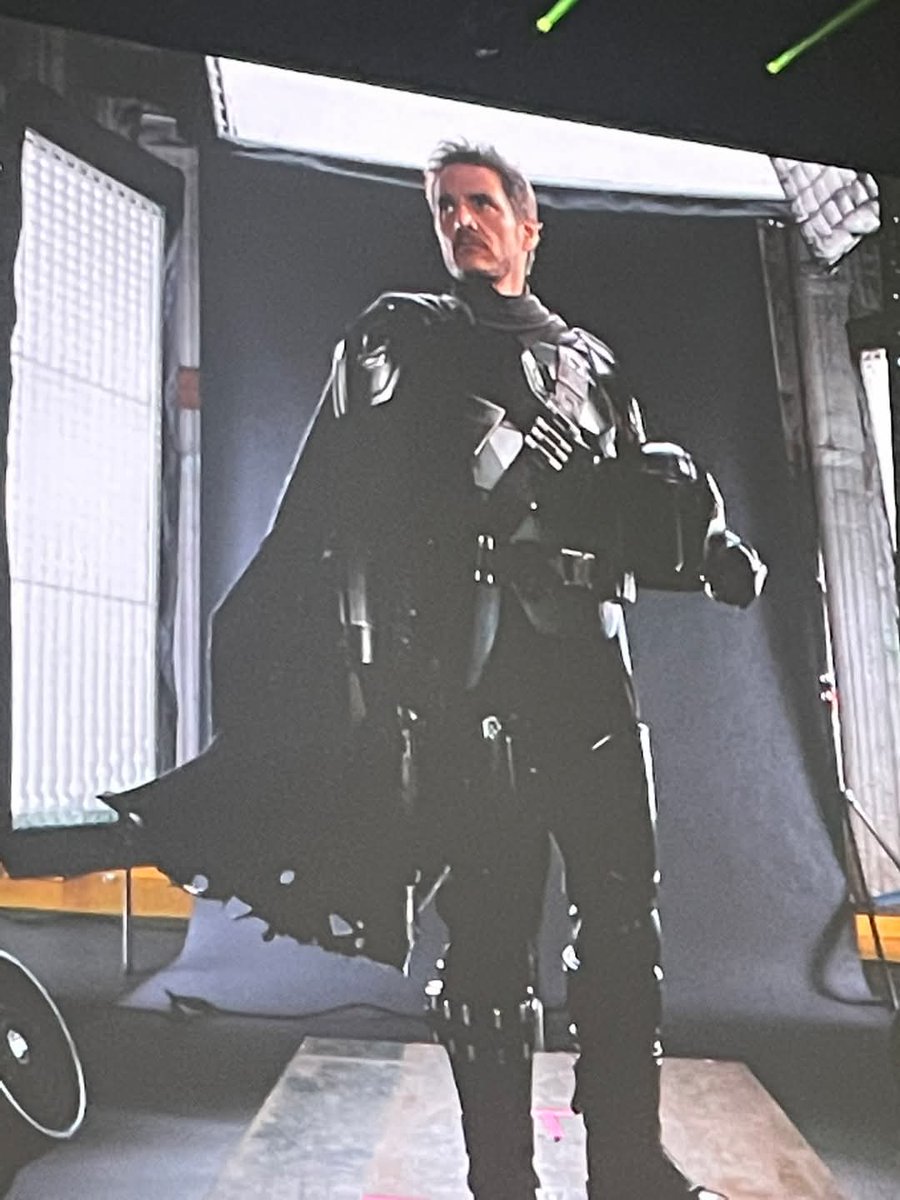 CentralPascal's tweet image. UMA SAUDADE: Pedro Pascal no traje mandaloriano 🥺