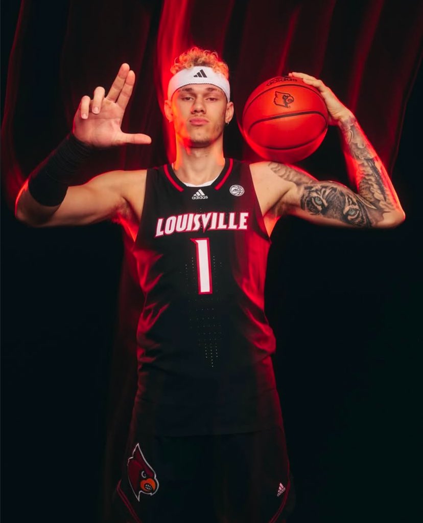 TonyGambino445's tweet photo. KASEAN PRYOR. ROUND 2. RUN IT🔴⚫️ https://t.co/pA1RWYyBgt