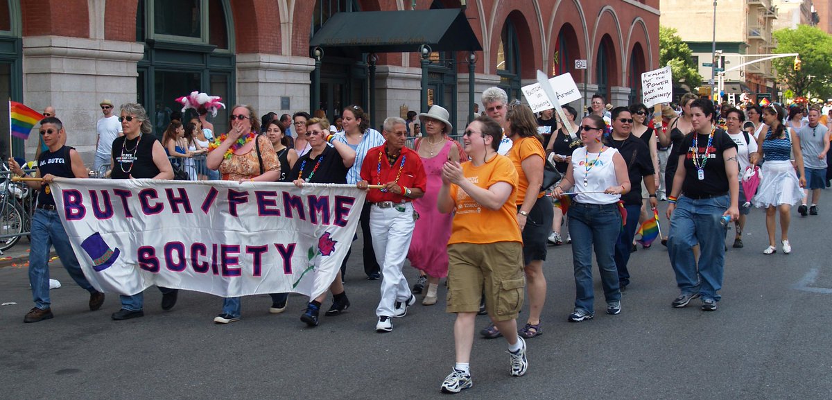 From: @/Cathy Kemelmacher on flickr, Pride late 2000s