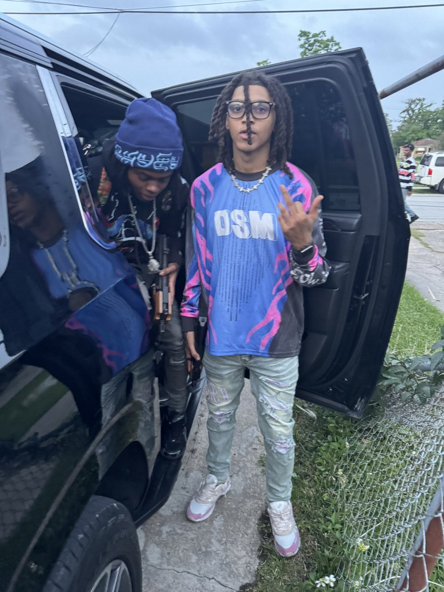 dooskihavin's tweet photo. #bunny4l #forty1boyz https://t.co/weyL67218P