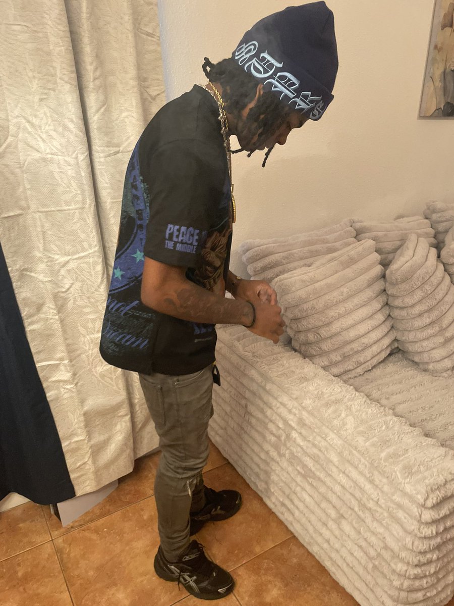 dooskihavin's tweet photo. #bunny4l #forty1boyz https://t.co/weyL67218P