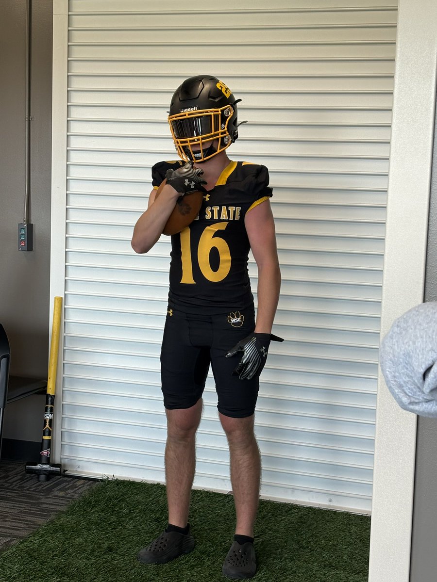 Had a great visit today <a href="/WayneStFootball/">Wayne State Football</a>. Thanks <a href="/LMasters8/">Logan Masters</a> for the invite