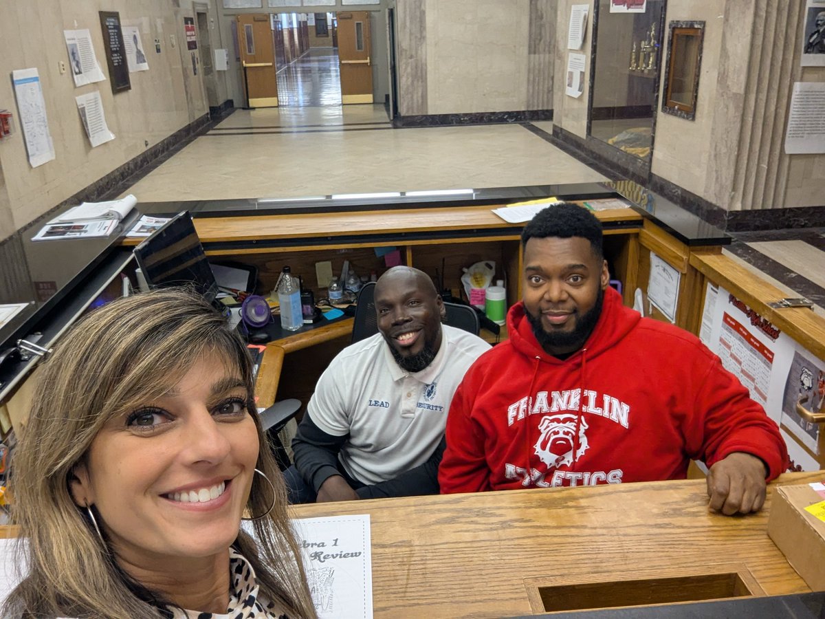 drsumaracase's tweet image. Padilla security team holding it down at Padilla! @drchrismiller2