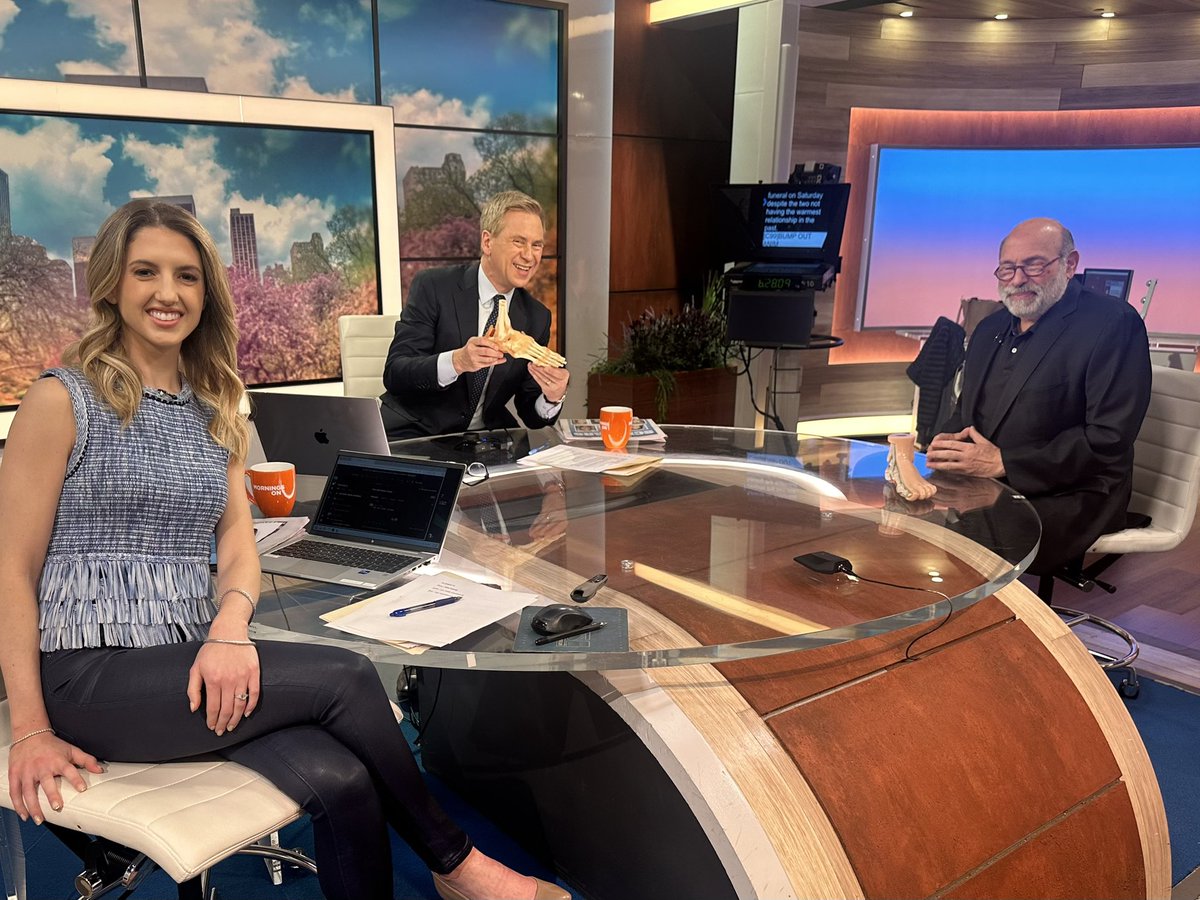 patkiernan's tweet image. “A foot or ankle problem may not be life threatening — but it is lifestyle threatening.” @RockPositano on @ny1 for National Foot Month. A recent study found New Yorkers are walking faster than they used to.
ny1.com/nyc/all-boroug…