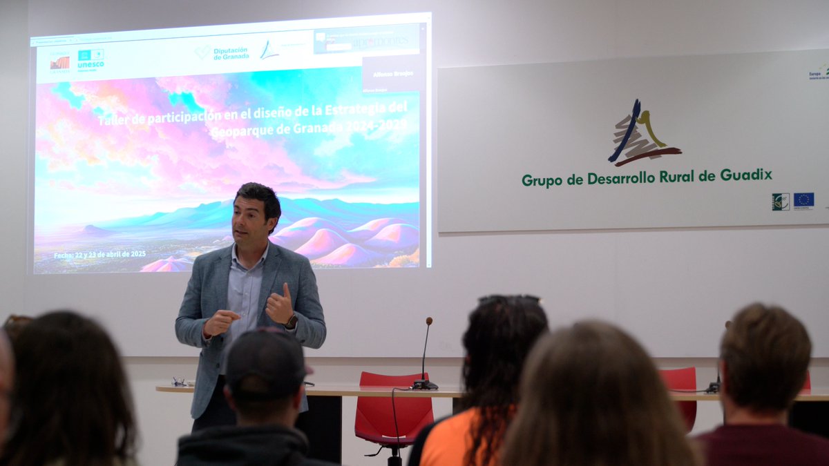 GranadaGeopark's tweet photo. Esta tarde hemos celebrado, en el GDR de la #ComarcadeGuadix el primer taller de participación para el diseño de la Estrategia del #GeoparquedeGranada en el período 2025-2029.
Mañana, el GDR Altiplano de Granada, acogerá el segundo taller, en la sede de la #UNED de #Baza. https://t.co/Yac5WEuFNr