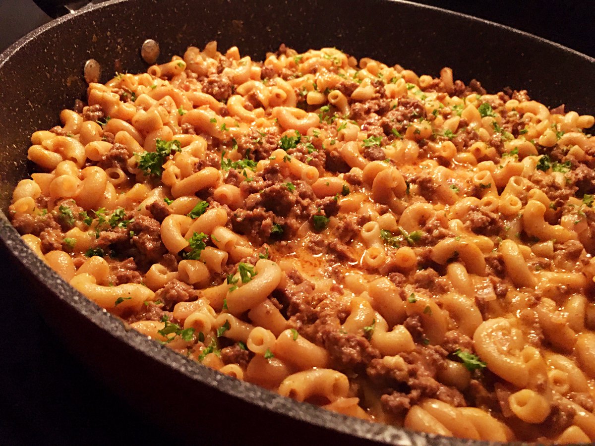 clubfoody1's tweet photo. Today is International #MacaroniDay
Hamburger Helper Copycat... the BEST!🥇🏆
(check out my previous posts 👇 for macaroni recipes + more on CF WEBSITE😉)
#YouTube 📽️: https://t.co/FRSSnig5AH
#RECIPE ➡️: https://t.co/VNcmzhiEhu
@EventGuideToday @DiningGuide2Day #RecipeOfTheDay