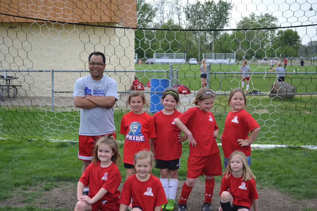ClubPekin's tweet photo. Come out to Coal Miners park tonight to support the Lady 🐉 and to celebrate these seven seniors. Each one of these girls has been in our program at one time or another over the years. @allisonlambe23 @BarnumAli5 https://t.co/SqKvB319lk