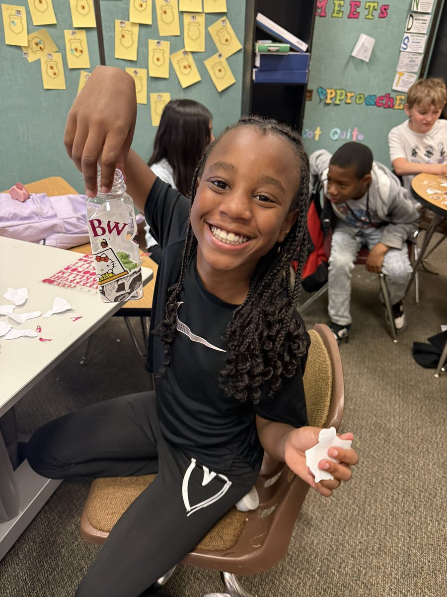 Mrs.Michie's class tweet media