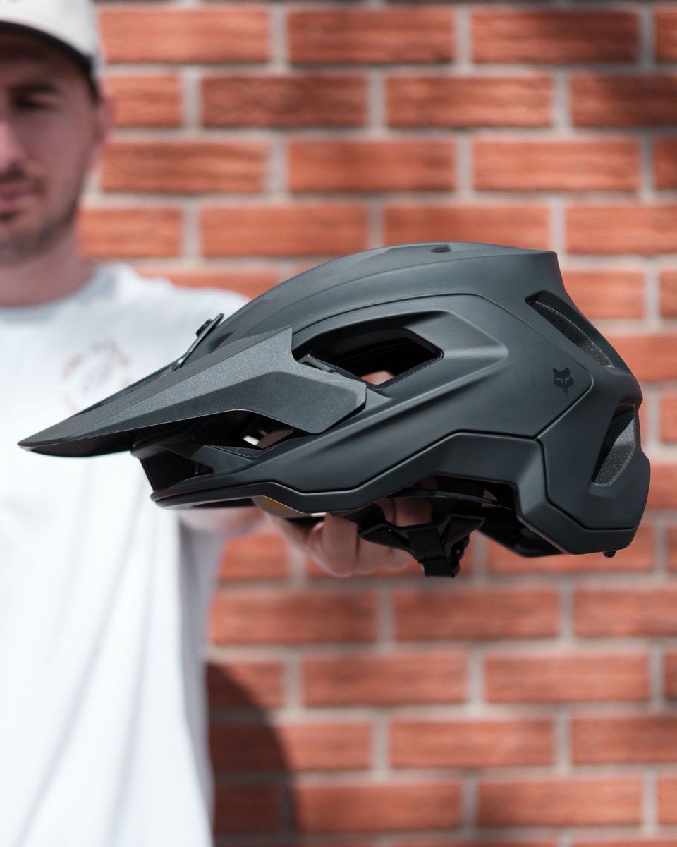 B&P Cycle and Sports tweet media