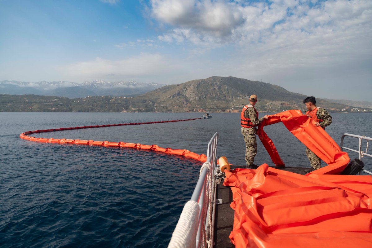 NavyMuseumDev's tweet photo. Sailing Toward a Greener Future
The U.S. Navy is committed to sustainability, from energy-efficient vessels to ocean conservation efforts. On #EarthDay, we recognize how the Navy protects not only our nation but also our planet. 🌍⚓ #NavyInnovation #SustainableSeas #EarthDay202 https://t.co/hY31D6Zlsu