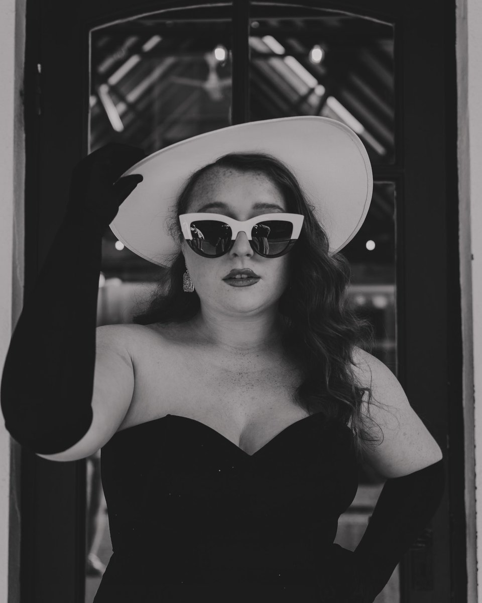rubythejazzdiva's tweet image. Just a lil sneak peek…
BIG THINGS ARE COMING - stay tuned!!✨

📸: @millieshortphotography

R 💋

#thejazzdivaofourera #rubyrobinsonmusic #jazzandswing