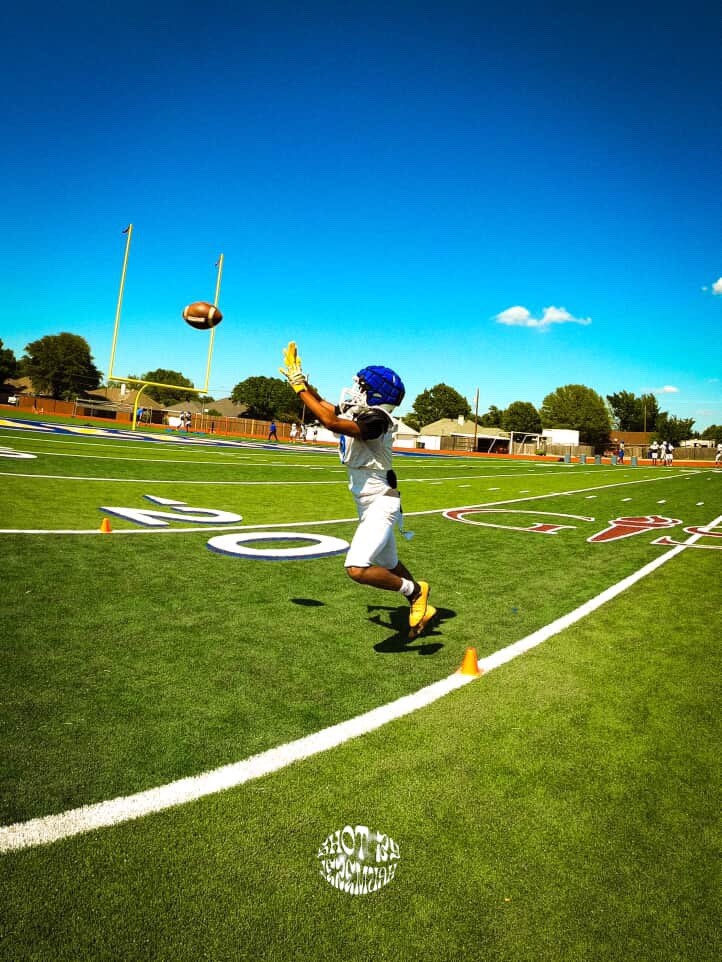 G3Zigler (@g3zigler) on Twitter photo Addicted to the grind🔝🔜
#springball #OFFERSZN #weareLc #WR1
<a href="/saincilaire/">Coach Ant Saincilaire</a> <a href="/famlifeg3/">George Zigler -G3</a> Addicted to the grind🔝🔜
#springball #OFFERSZN #weareLc #WR1
<a href="/saincilaire/">Coach Ant Saincilaire</a> <a href="/famlifeg3/">George Zigler -G3</a>