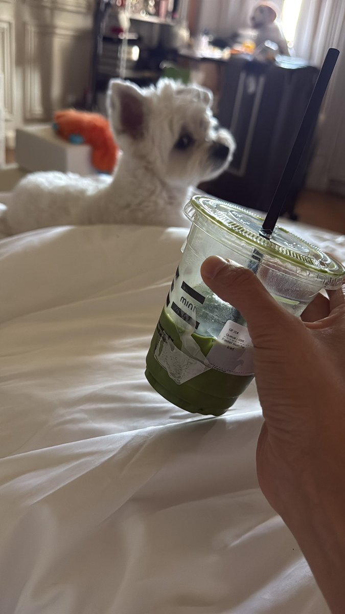 เช้านี้ นอนตี3 ตื่นตั้งแต่6โมงเช้า