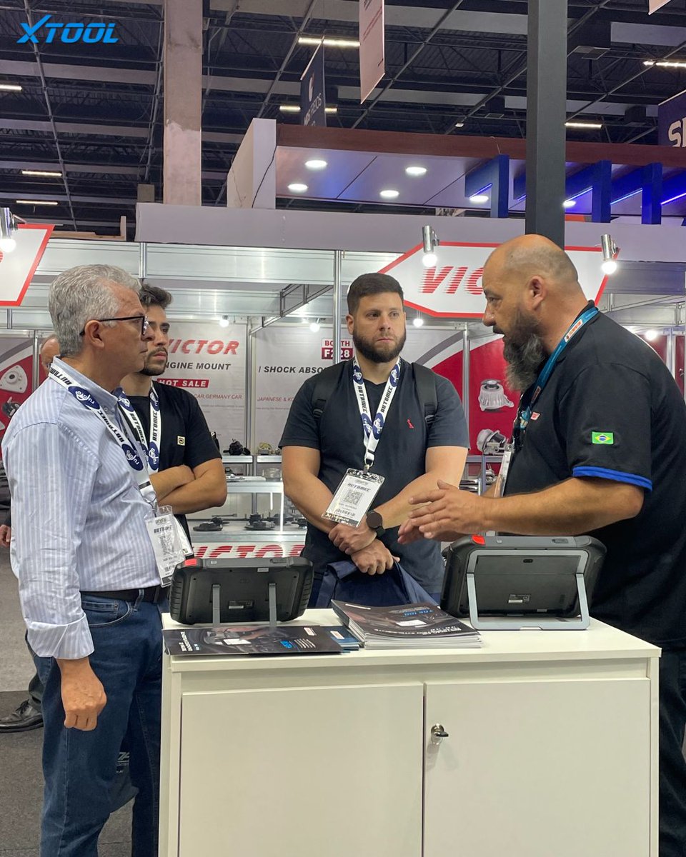 XtoolTech2010's tweet image. 🇧🇷 Day 1 at AUTOMEC kicks off in São Paulo!
🔧 Explore XTOOL’s newest tools with our partner Tecnomotor.
📍 Booth G231 | April 22–26
Let’s power up diagnostics together!
#XTOOL #AUTOMEC2025 #Tecnomotor #AutoTech #SaoPauloShow