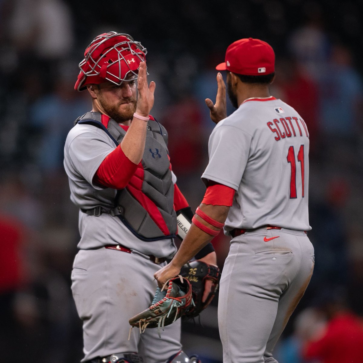 Cardinals's tweet photo. Going for the series win tomorrow! 

#ForTheLou https://t.co/9iV40XIw8E
