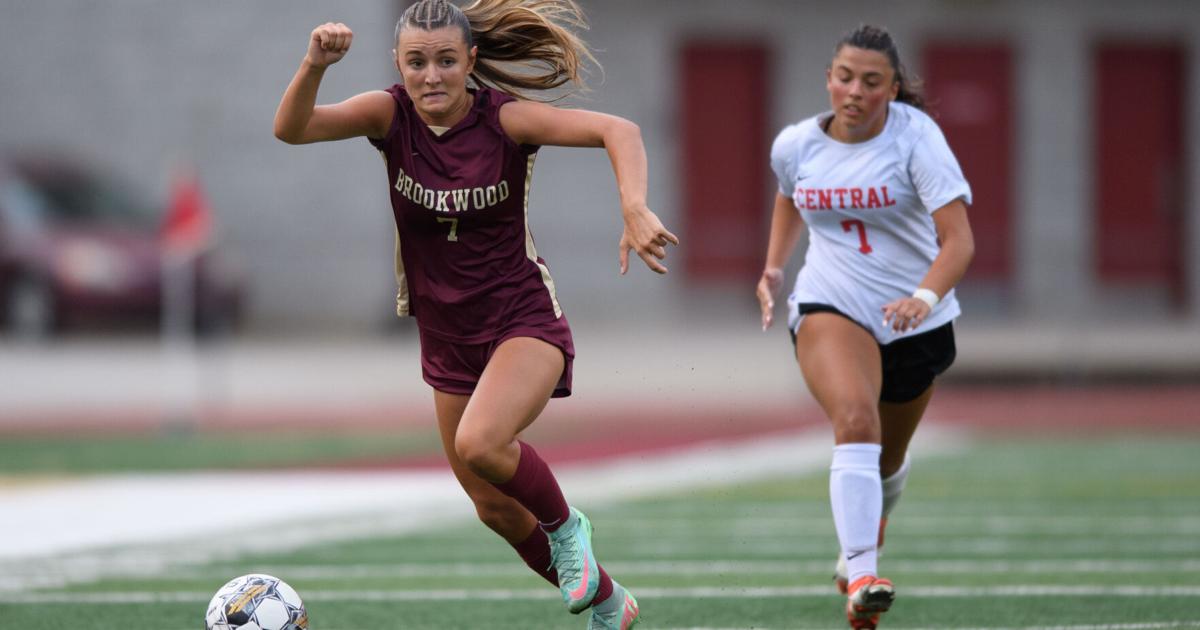 PHOTOS: Brookwood vs. Forsyth Central Girls Soccer, Class AAAAAA State Playoffs bit.ly/42IvOia