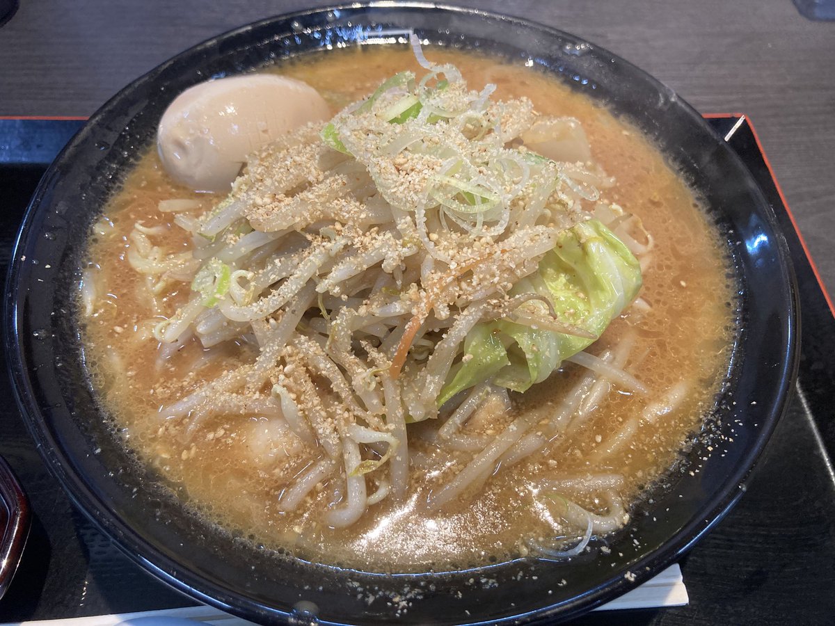 らぁ麺志希　味噌大盛り1150円
美味かった！
