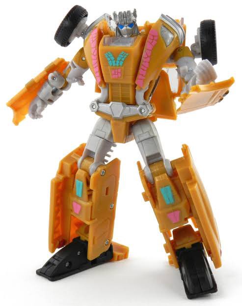 4arlo21's tweet image. Felt bored so I’m reposting my #Transformers figure grails! Reply to this post with your very own grails